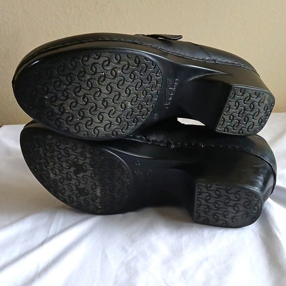 Dansko Comfort Clogs Women - Picture 5 of 6